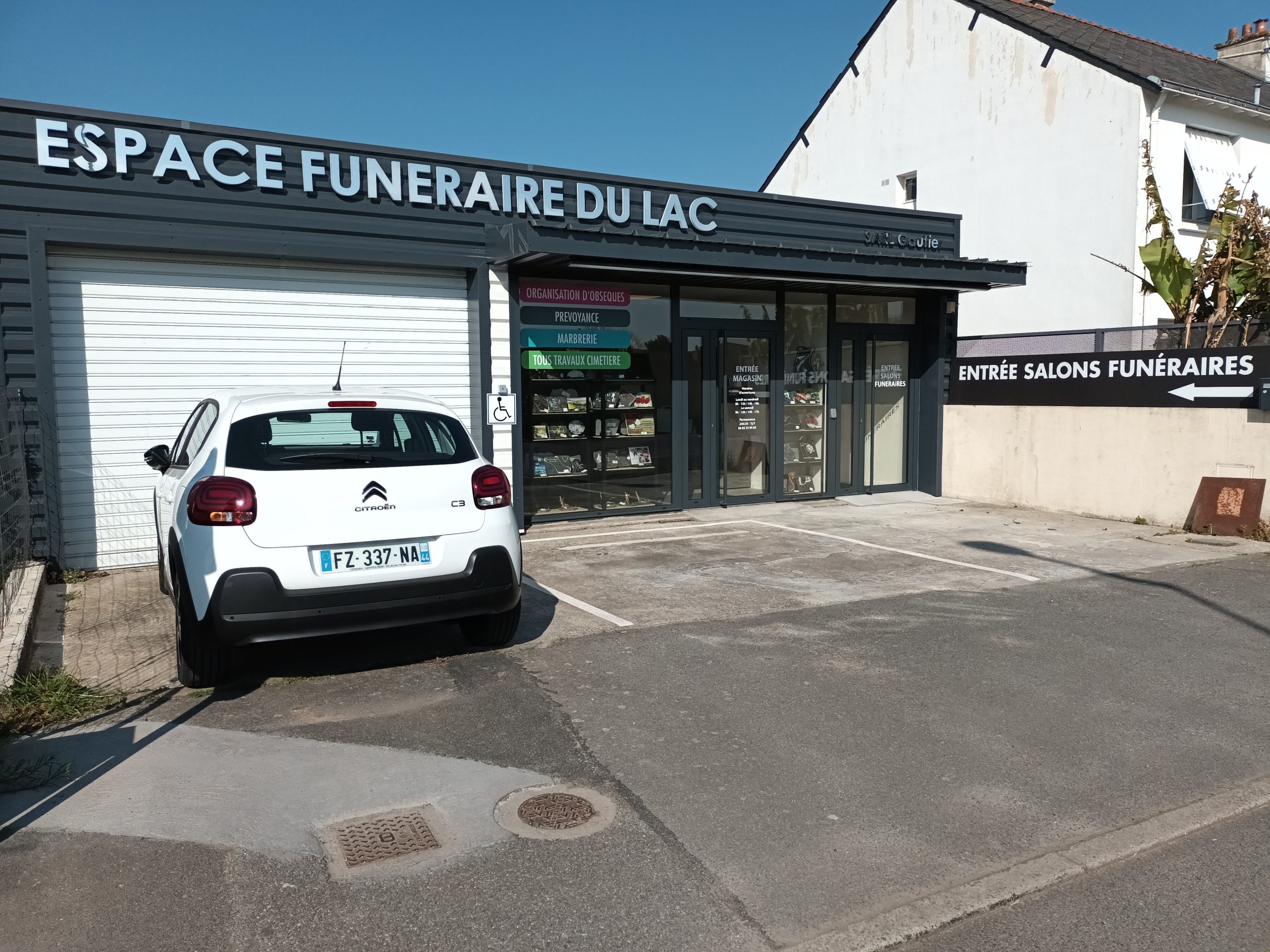 Photo de ESPACE FUNERAIRE DU LAC Savenay
